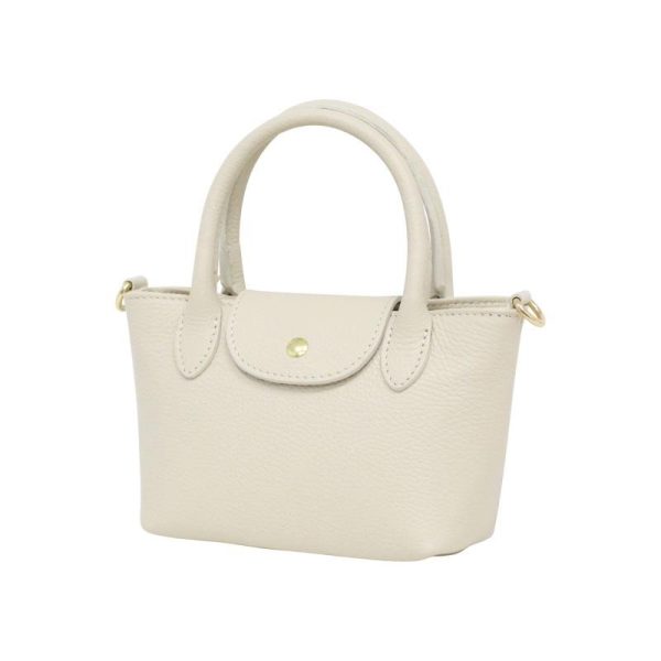Fashion fact - Beige