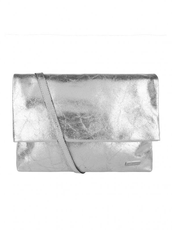 Naomi's sixteen - Zilver