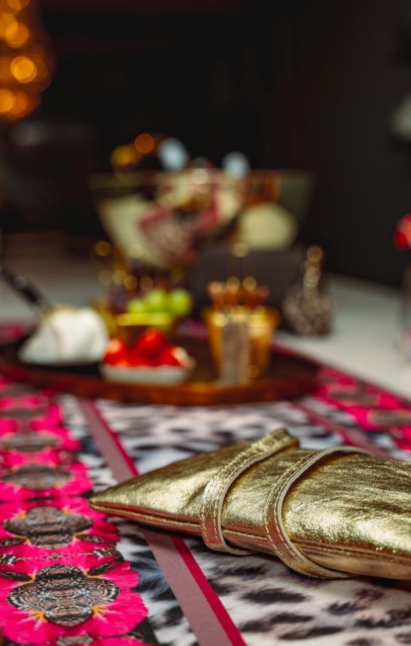 Amazing blaze - Metallic zwart (goud)