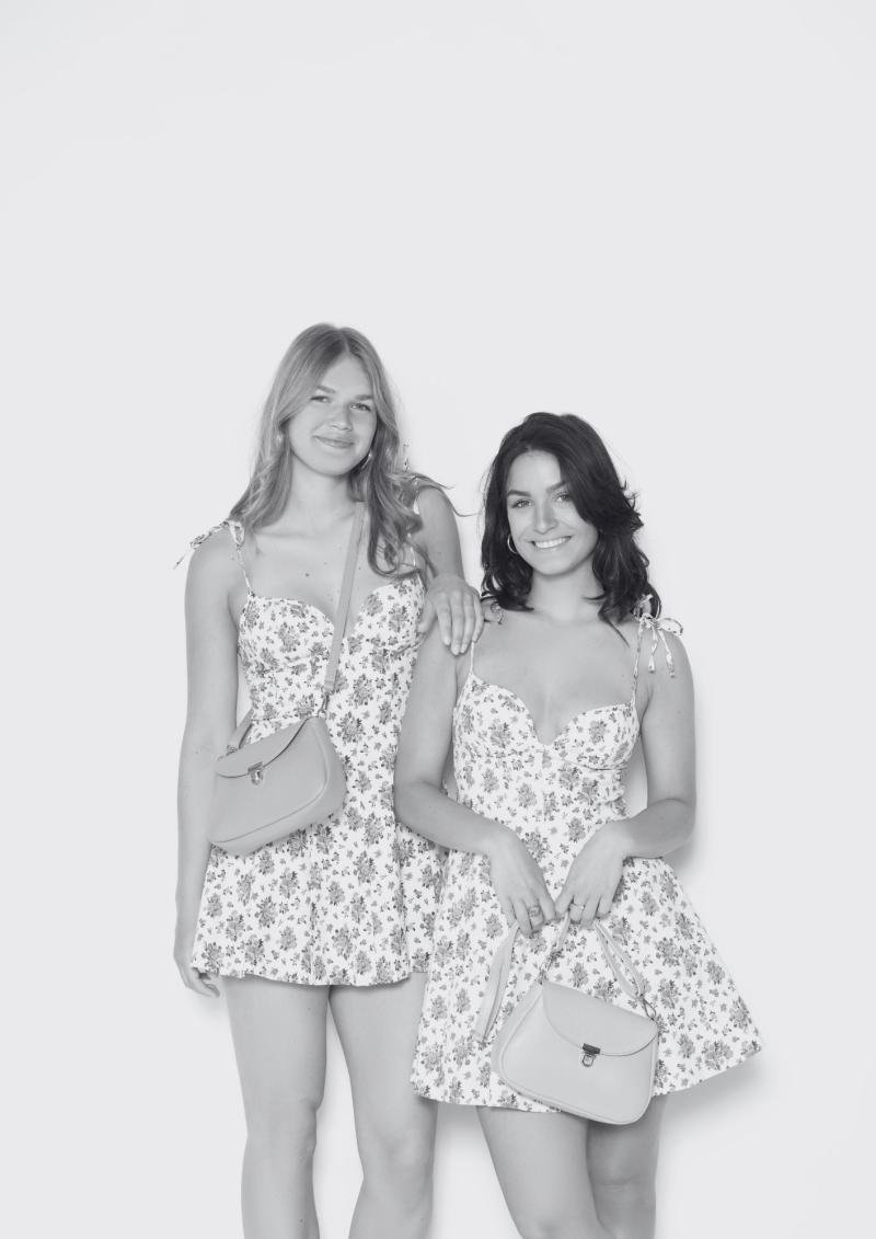 Let's get out - Donkerbruin - Afbeelding 3