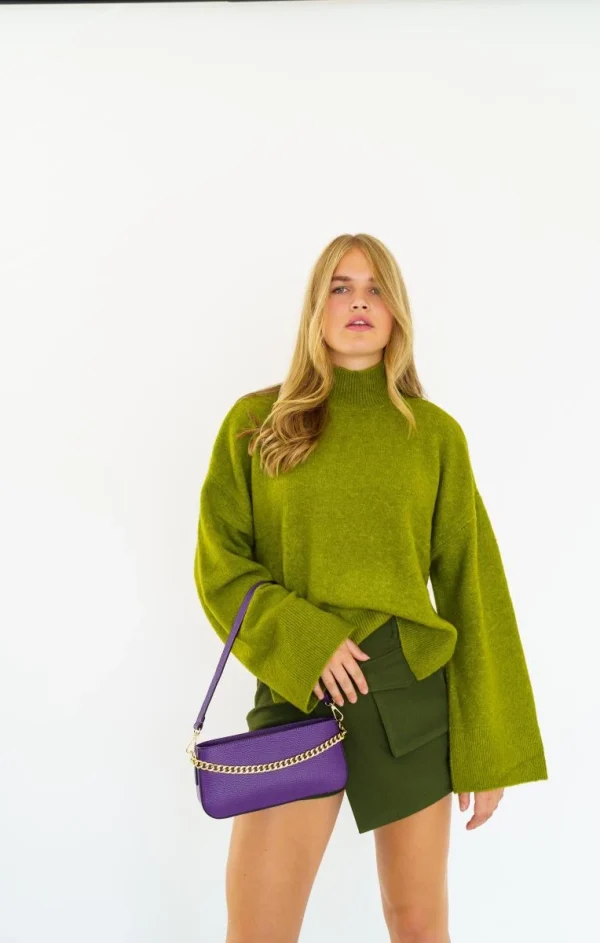 Femme fatale - Paars